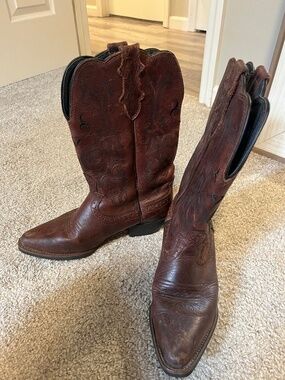 Justin Boots Dark Mustang Cowhide Leather Women’s 6.5